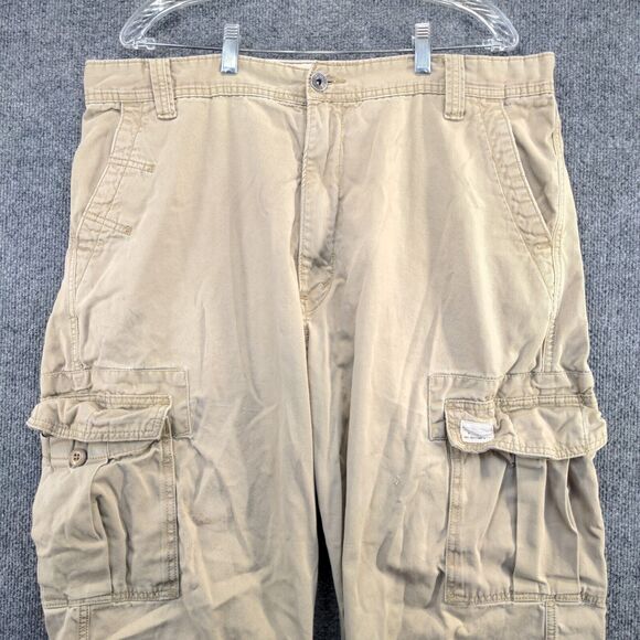 Levi's Men's Cargo Loose Straight Pants Tan 38x30 Flat Front Multi-Pocket Cotton - Picture 3 of 13